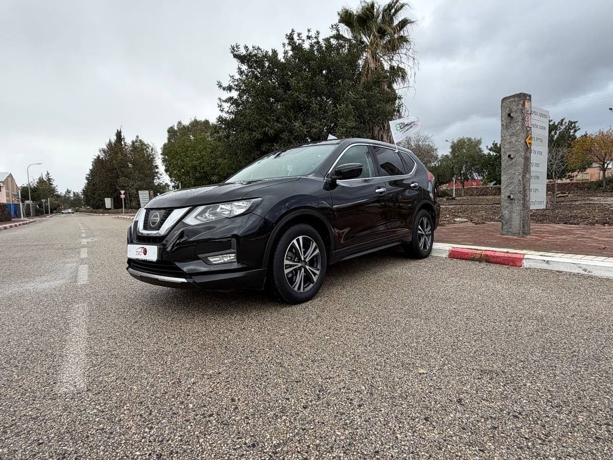 ניסן אקס טרייל