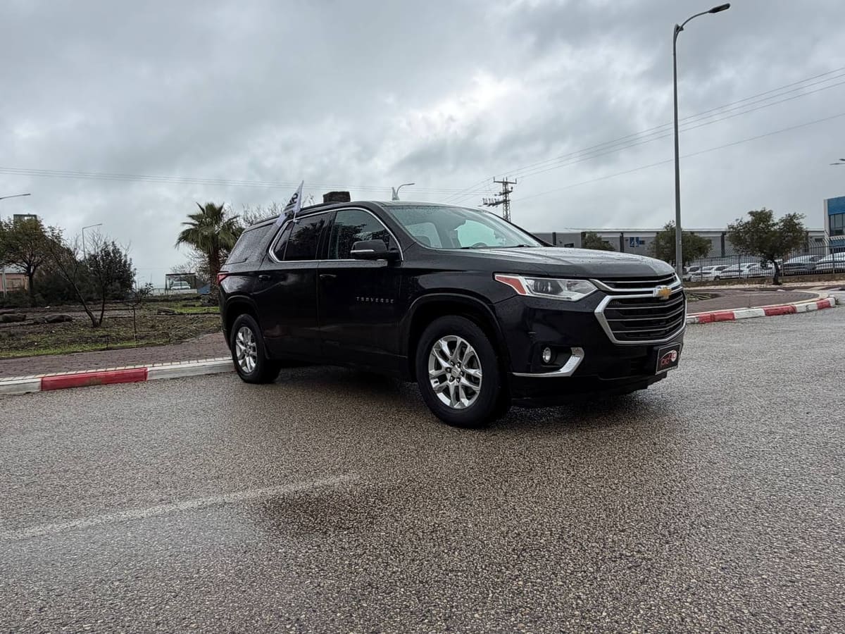 שברולט טרוורס 3