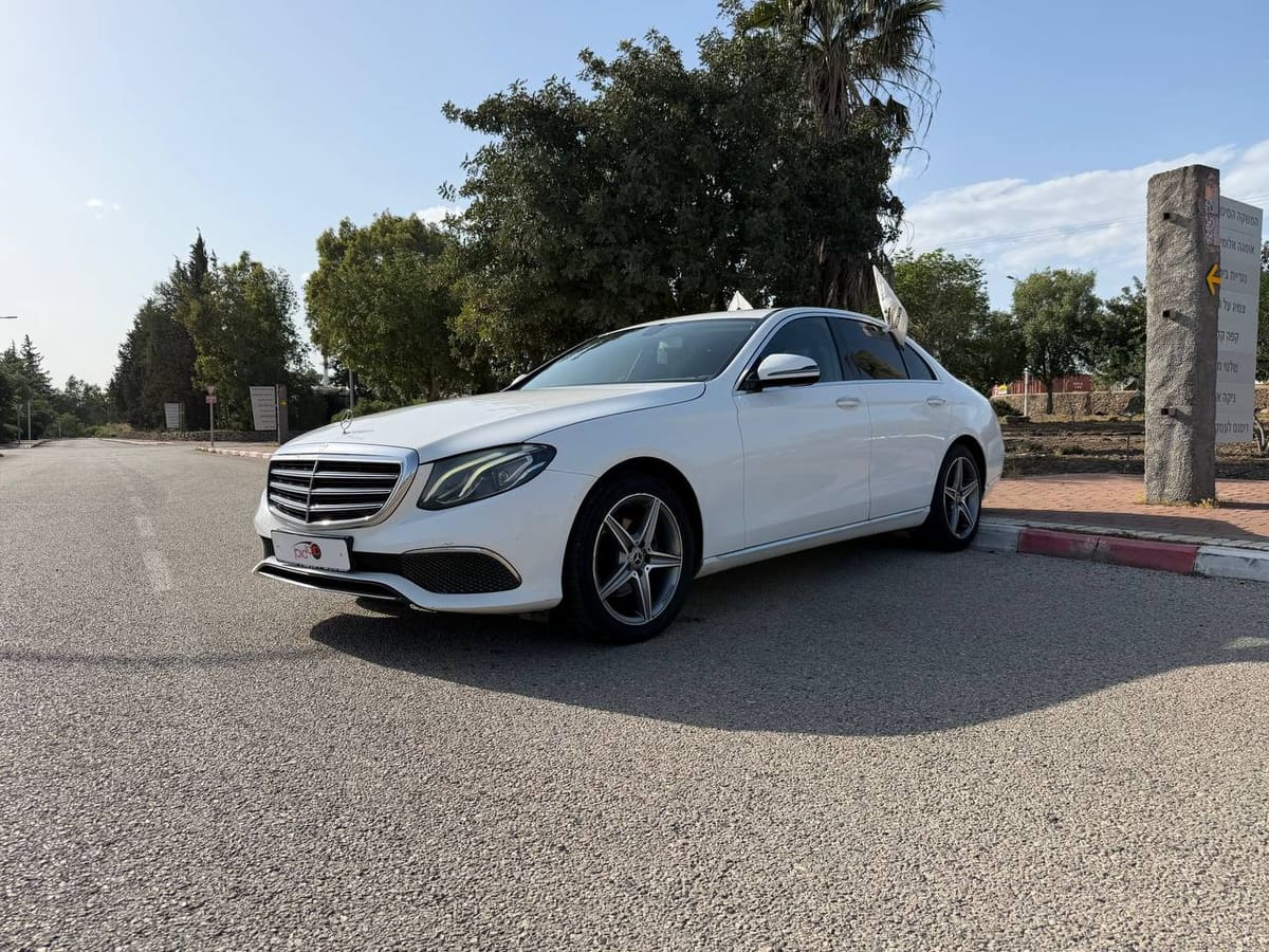 מרצדס בנץ E220D