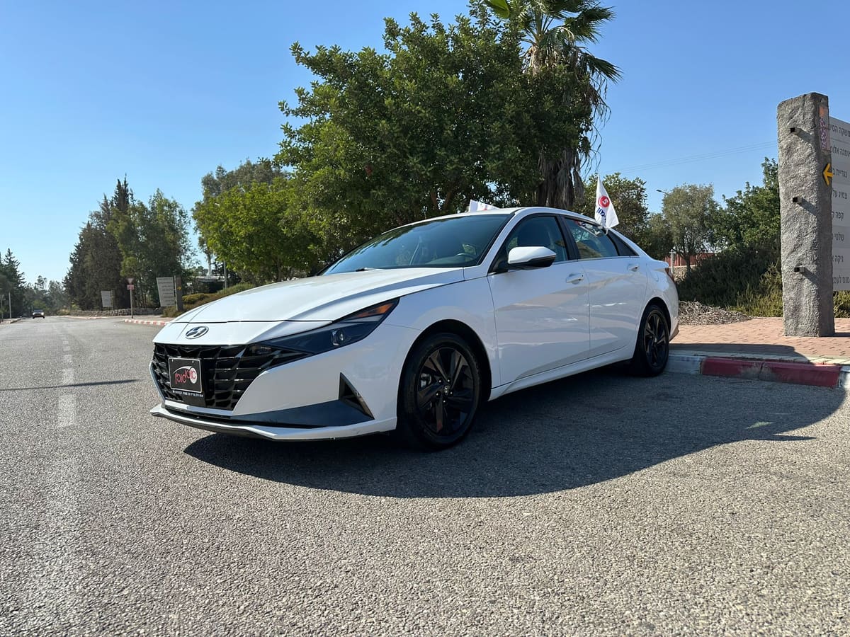 יונדאי אלנטרה