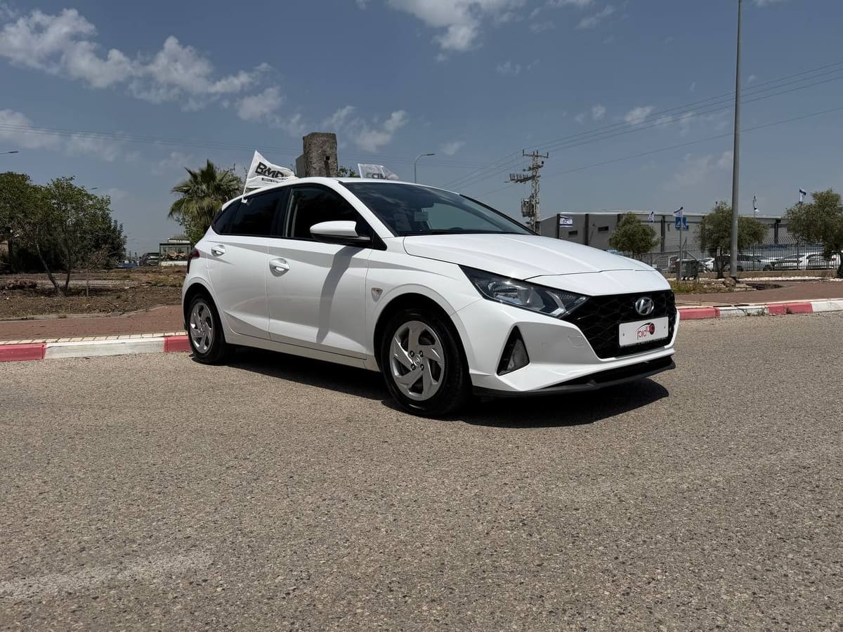 יונדאי I20 3