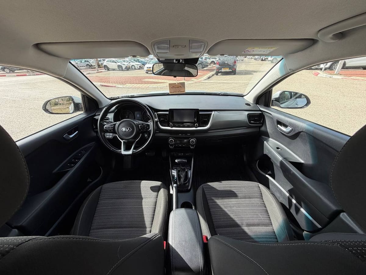 קיה סטוניק 4